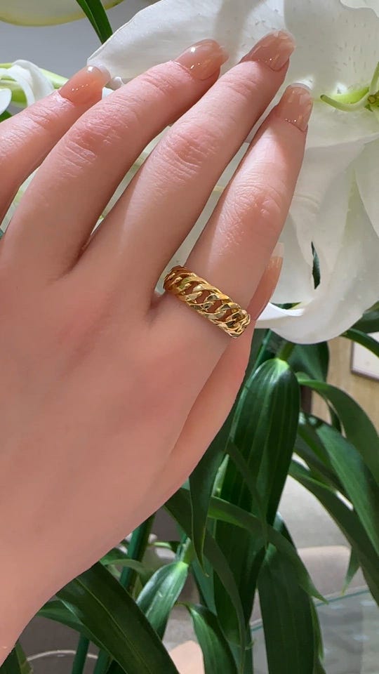 幸運を呼ぶアクアマリンのキャンディリング 幸運を呼ぶ♡アクアマリン