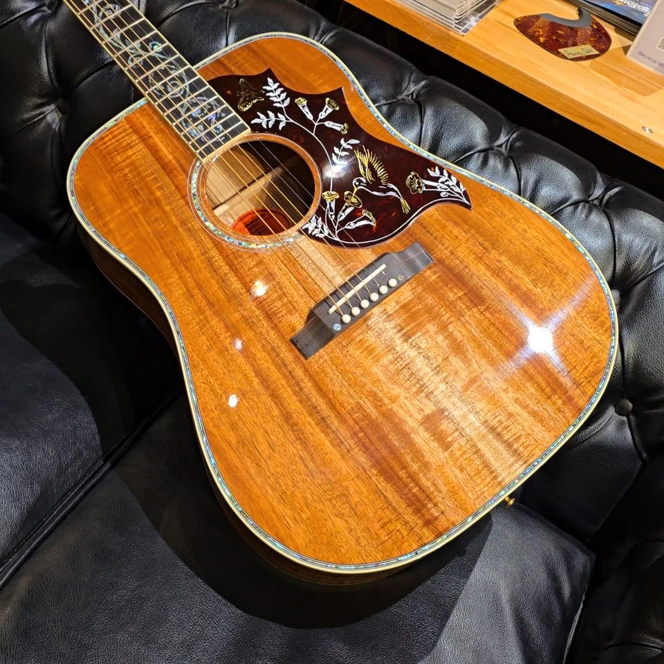Hummingbird Ultima Custom All Koa -MIKI 200th Anniversary