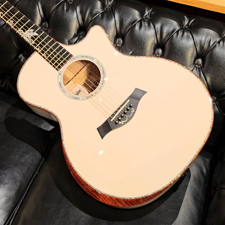 Custom GA Trans White: アコースティックギター｜三木楽器公式通販サイト