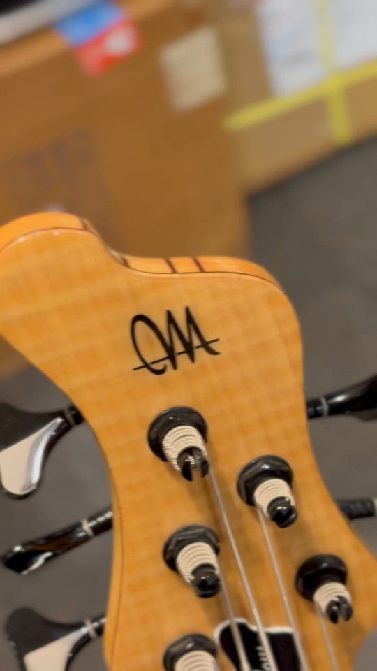 Comodous 5st Flame Maple Top: ベース｜三木楽器公式通販サイト