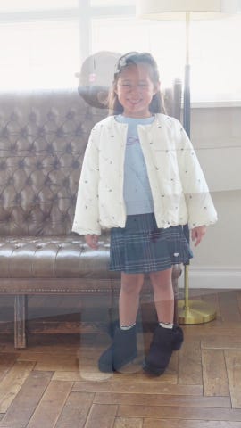 アソート総刺しゅうノーカラーブルゾン(100cm アイボリー