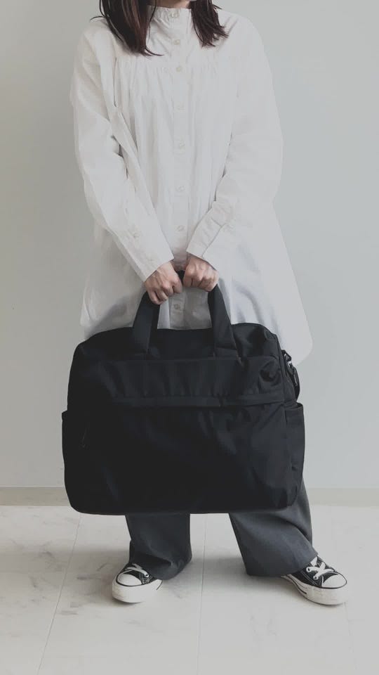 World Traveler／ワールドトラベラー ミラ ボストンバッグ 17535(01