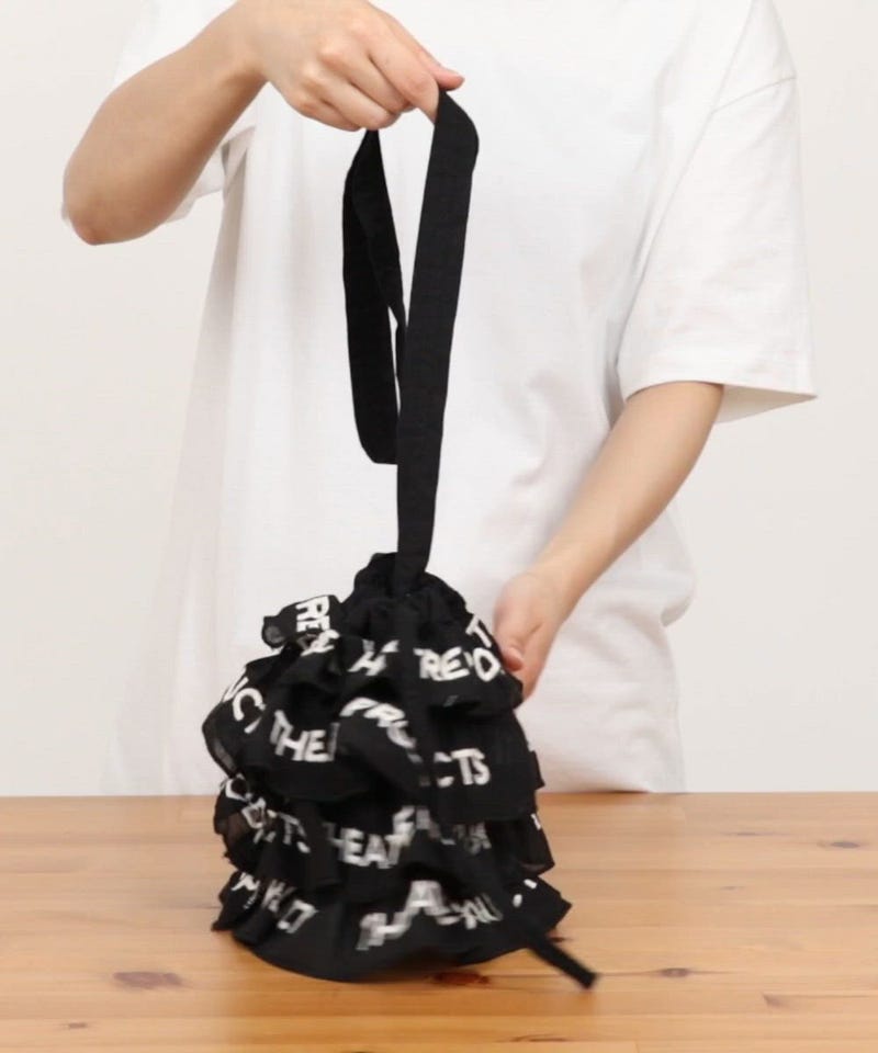 oya0917出品 THEATRE PRODUCTS/別注 ロゴ刺繍 フリルティアードショルダーバッグ