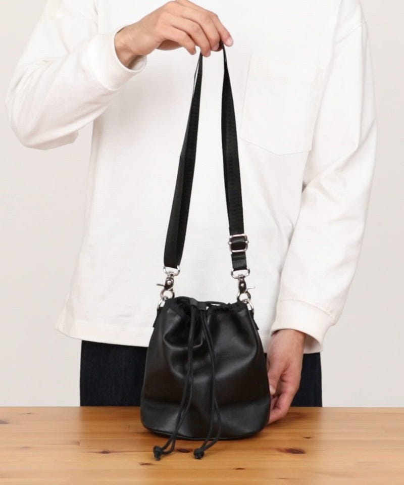 牛革ショルダーバッグ・ハンドバッグ 2WAY Cow Leather Shoulder Bag / Hand Bag,,,.....,,, Hender Scheme｜cow shoulder bag（2サイズ）[ ショルダーバッグ