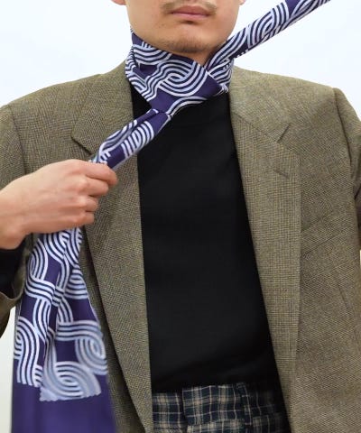 Brilla per il gusto（ブリッラ ペル イル グスト）シルク 螺旋柄