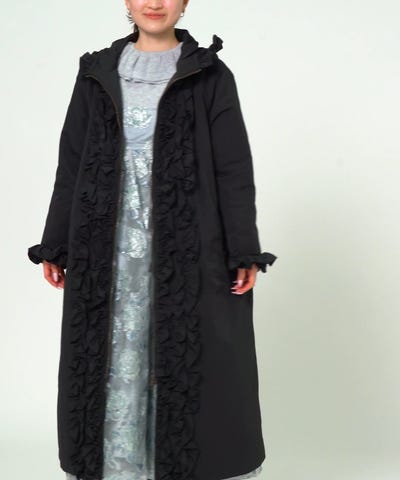 CAROLINA GLASER（カロリナ グレイサー）フリルフード ロング コート