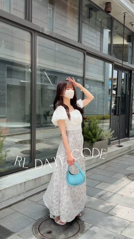 OUTIL ウティ　コットンレーヨン リボン留めブラウス ワイドスリーブ　キナリ AMBIDEX Store △コットンキャッチワッシャーmoe sleeves バックリボン