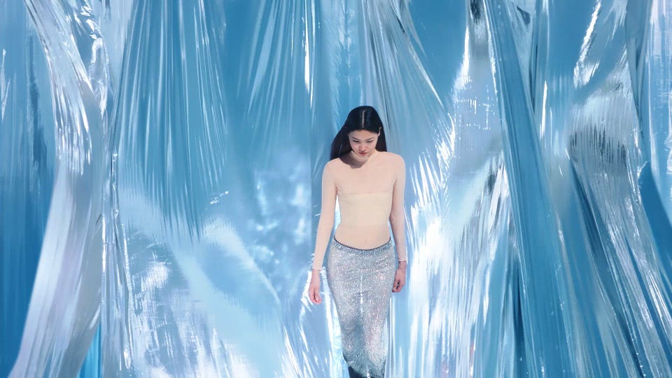 2025.8.22 NEW LIVELY SKIN WEARⅡ | KANEBO公式サイト