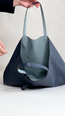 Amazon.co.jp: LOVERARY BY FEILER Old Teddy Tote Bag : Hobbies